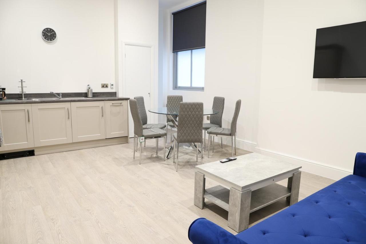 16 Queen Avenue City Centre Serviced Apartment W Free Parking Liverpool Luaran gambar